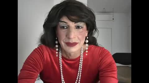 Snapshot of sabry_98 chatting on 10/31/25, 09:10 Sabrina online show from 10/31/25, 09:10