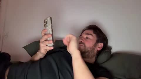 Snapshot of sacha555paris chatting on 01/31/25, 03:44 Sachaa online show from 01/31/25, 03:44