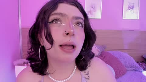 Ig  online show from 01/23/25, 05:42