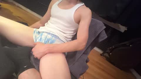 Snapshot of sackajizz chatting on 03/12/25, 08:41 Macocknballs online show from 03/12/25, 08:41