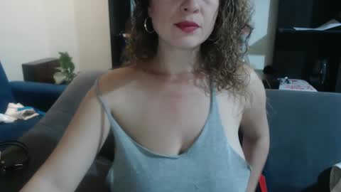 sacrletardiente online show from 02/22/25, 01:57