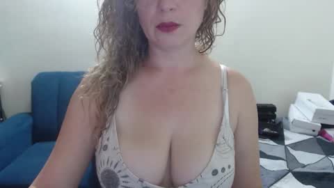 sacrletardiente online show from 05/19/26, 11:27