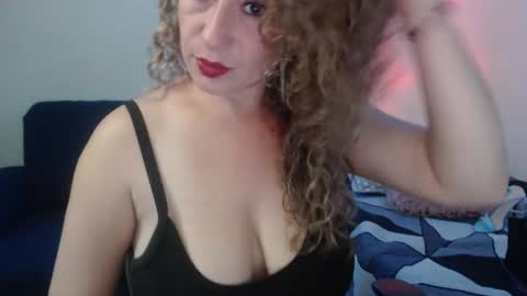 sacrletardiente online show from 05/21/26, 11:45