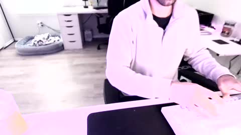 sad_zaddyy online show from 09/15/25, 01:44