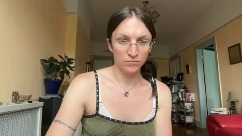Sadie online show from 06/17/26, 05:47