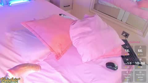 Mara online show from 09/24/25, 04:49