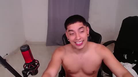 Snapshot of saenz_hotx chatting on 03/10/25, 01:34 saenz_hotx online show from 03/10/25, 01:34