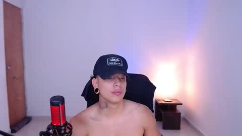 saenz_hotx online show from 10/09/25, 04:16