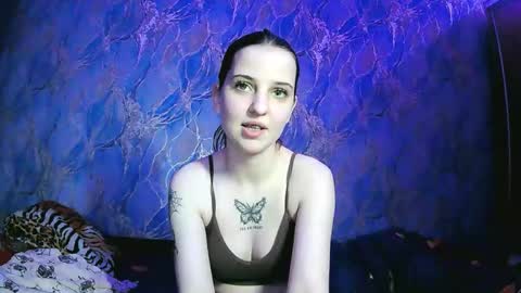 Snapshot of sahaaaayd chatting on 11/28/25, 08:00 Medison online show from 11/28/25, 08:00