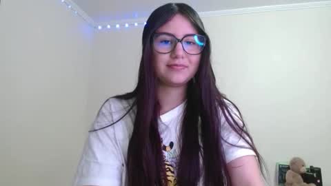 Snapshot of sahaliefox_ chatting on 09/26/25, 11:53 Sahaliefox  online show from 09/26/25, 11:53