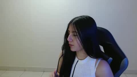 Sahaliefox  online show from 05/28/26, 09:12