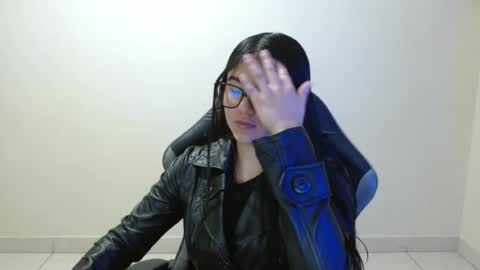 Sahaliefox  online show from 06/17/26, 11:45