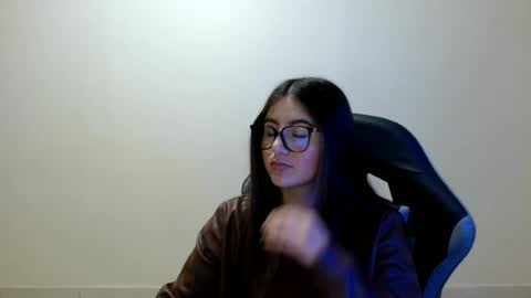 Sahaliefox  online show from 07/03/26, 09:10