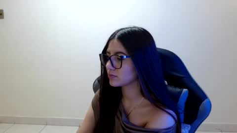 Sahaliefox  online show from 07/14/26, 01:39