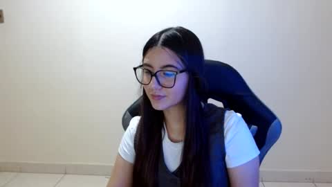 Sahaliefox  online show from 07/18/26, 05:17
