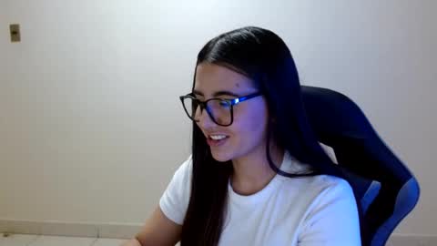 Sahaliefox  online show from 07/21/26, 10:23