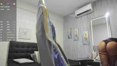 Snapshot of sahiira_s chatting on 03/27/26, 02:50 SAHIRA online show from 03/27/26, 02:50