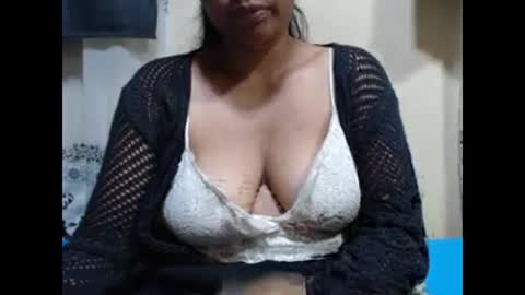 Snapshot of sahobelle chatting on 01/13/26, 02:17 sahobelle online show from 01/13/26, 02:17