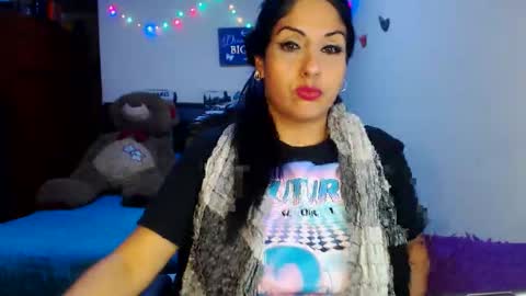 Snapshot of sahotlove1 chatting on 12/03/25, 02:30 Karina online show from 12/03/25, 02:30