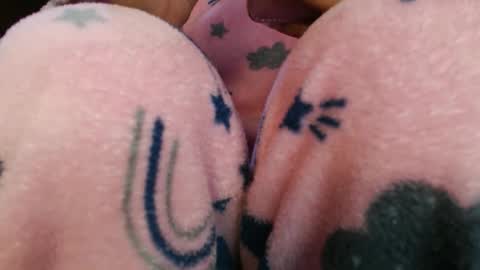 Snapshot of sahotlove1 chatting on 12/04/25, 02:10 Karina online show from 12/04/25, 02:10