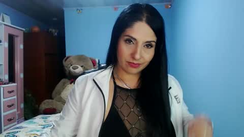 Karina online show from 03/08/26, 12:52