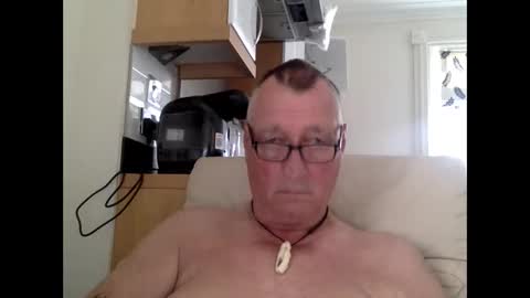 Snapshot of sail_naked chatting on 09/26/25, 03:49 sail_naked online show from 09/26/25, 03:49
