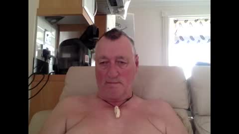 Snapshot of sail_naked chatting on 12/21/25, 09:27 sail_naked online show from 12/21/25, 09:27