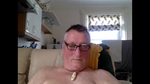 Snapshot of sail_naked chatting on 05/14/26, 06:15 sail_naked online show from 05/14/26, 06:15
