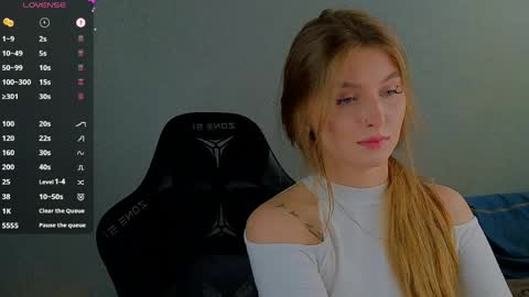 Sofia online show from 05/15/26, 11:12