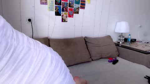 Sofia online show from 09/27/25, 12:21