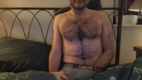 Snapshot of saint009 chatting on 12/08/24, 01:02 saint009 online show from 12/08/24, 01:02