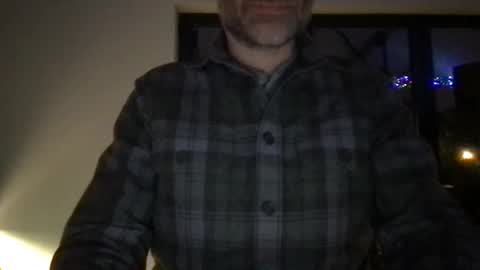 Snapshot of saint009 chatting on 01/02/25, 07:40 saint009 online show from 01/02/25, 07:40