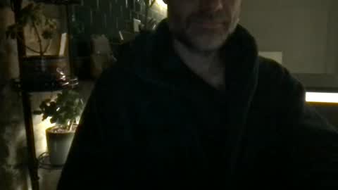 Snapshot of saint009 chatting on 10/14/25, 04:46 saint009 online show from 10/14/25, 04:46