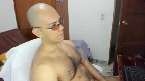 Snapshot of saintedy01 chatting on 10/19/25, 01:45 saintedy01 online show from 10/19/25, 01:45