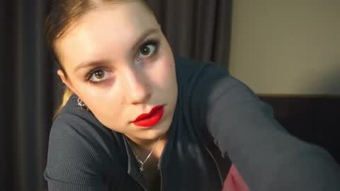 Snapshot of sairally chatting on 05/16/26, 07:45 Ariel online show from 05/16/26, 07:45