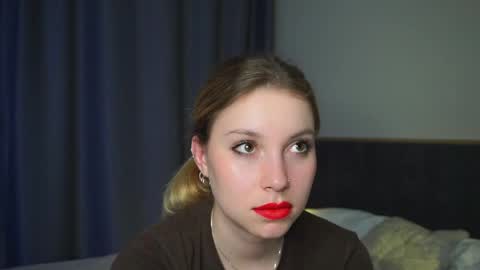 Snapshot of sairally chatting on 05/18/26, 07:52 Ariel online show from 05/18/26, 07:52