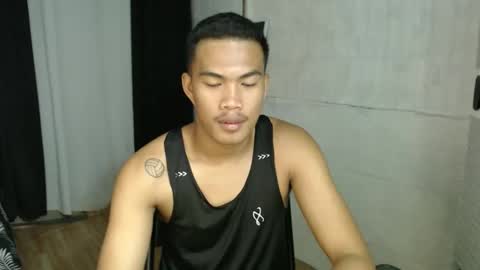 Taylor online show from 10/09/25, 02:37