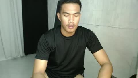 Taylor online show from 10/23/25, 05:23