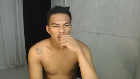 Taylor online show from 10/26/25, 03:40