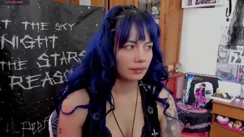    online show from 06/18/26, 08:14