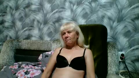 sakura_blonde online show from 10/15/25, 08:53
