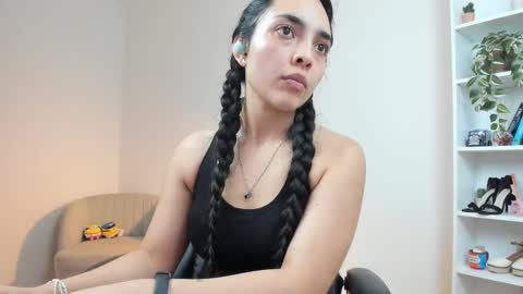 Sakura Harper online show from 02/10/25, 12:08