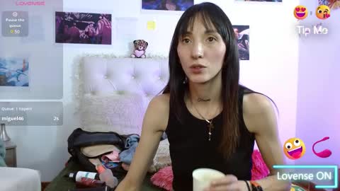 Sakura Skinny online show from 02/19/25, 09:03
