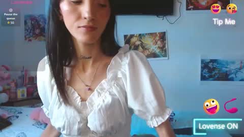 Sakura Skinny online show from 10/15/25, 03:12