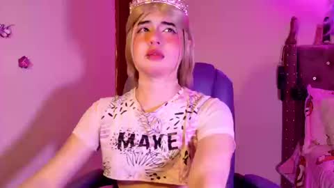 saku online show from 09/15/25, 03:23