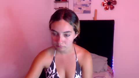 Sakura online show from 11/05/25, 09:26