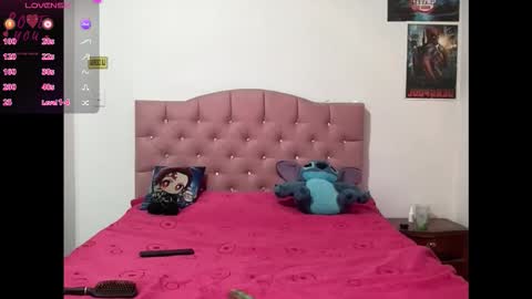 Snapshot of sakuraluna_ chatting on 03/20/26, 12:10 Luna online show from 03/20/26, 12:10