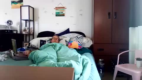 salis1981 online show from 11/08/25, 06:40