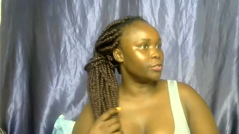 sally_bee1 online show from 07/18/26, 12:31