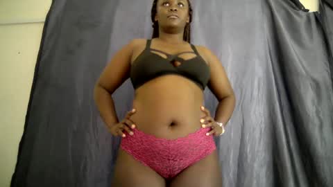 sally_bee1 online show from 07/26/26, 07:43
